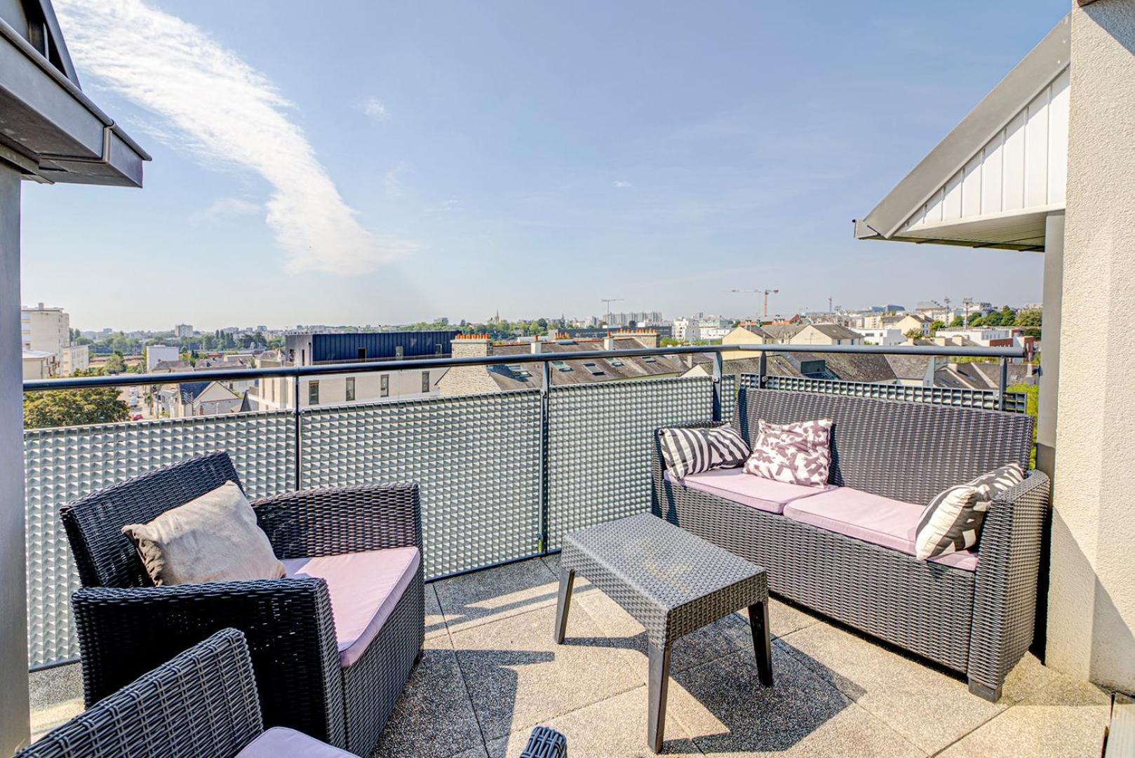 Le Maginot, T4 De Standing, Terrasse Et Parking Rennes Exterior foto